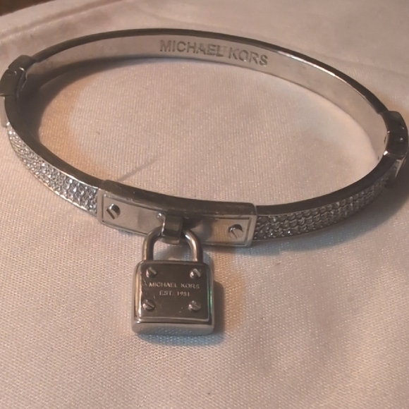 Michael Kors Pave' Padlock Bangle Bracelet - Picture 1 of 5